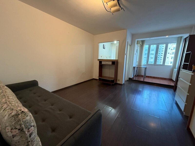 Dristor, chiar la metrou, bloc reabilitat, mobilata